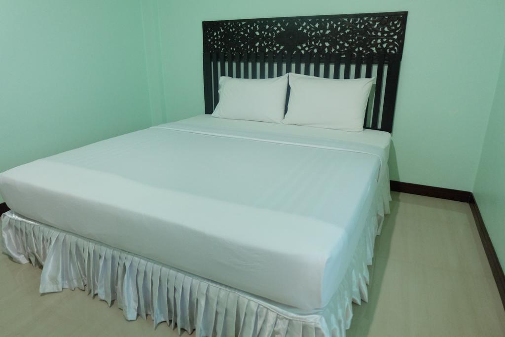 J-Safe Guesthouse Sukhothai Værelse billede