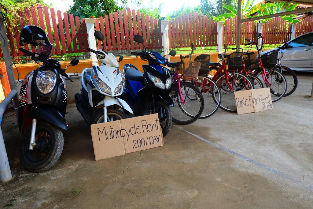 J-Safe Guesthouse Sukhothai Eksteriør billede